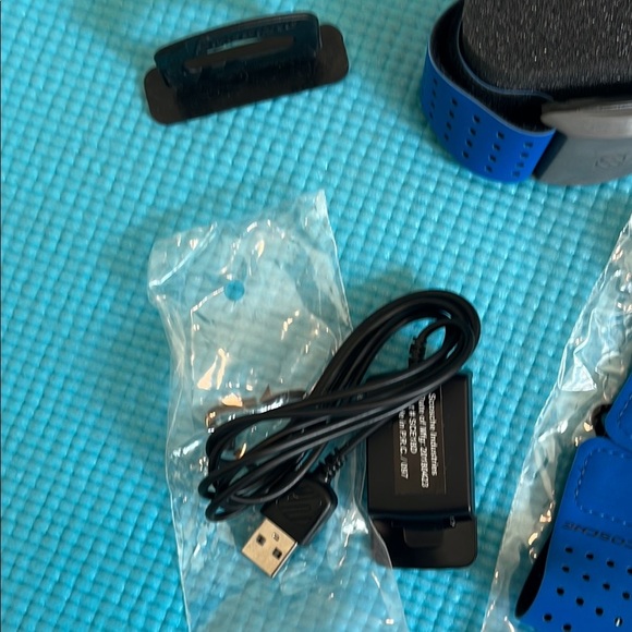 Scosche Rhythm+ Blue Armband Heart Rate Monitor - Picture 7 of 7